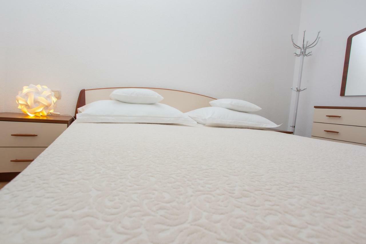 Ferienwohnung Apartman Antonio Makarska Exterior foto